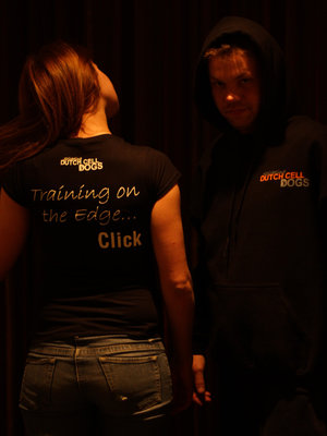 DAMES T-SHIRT ZWART (Click)